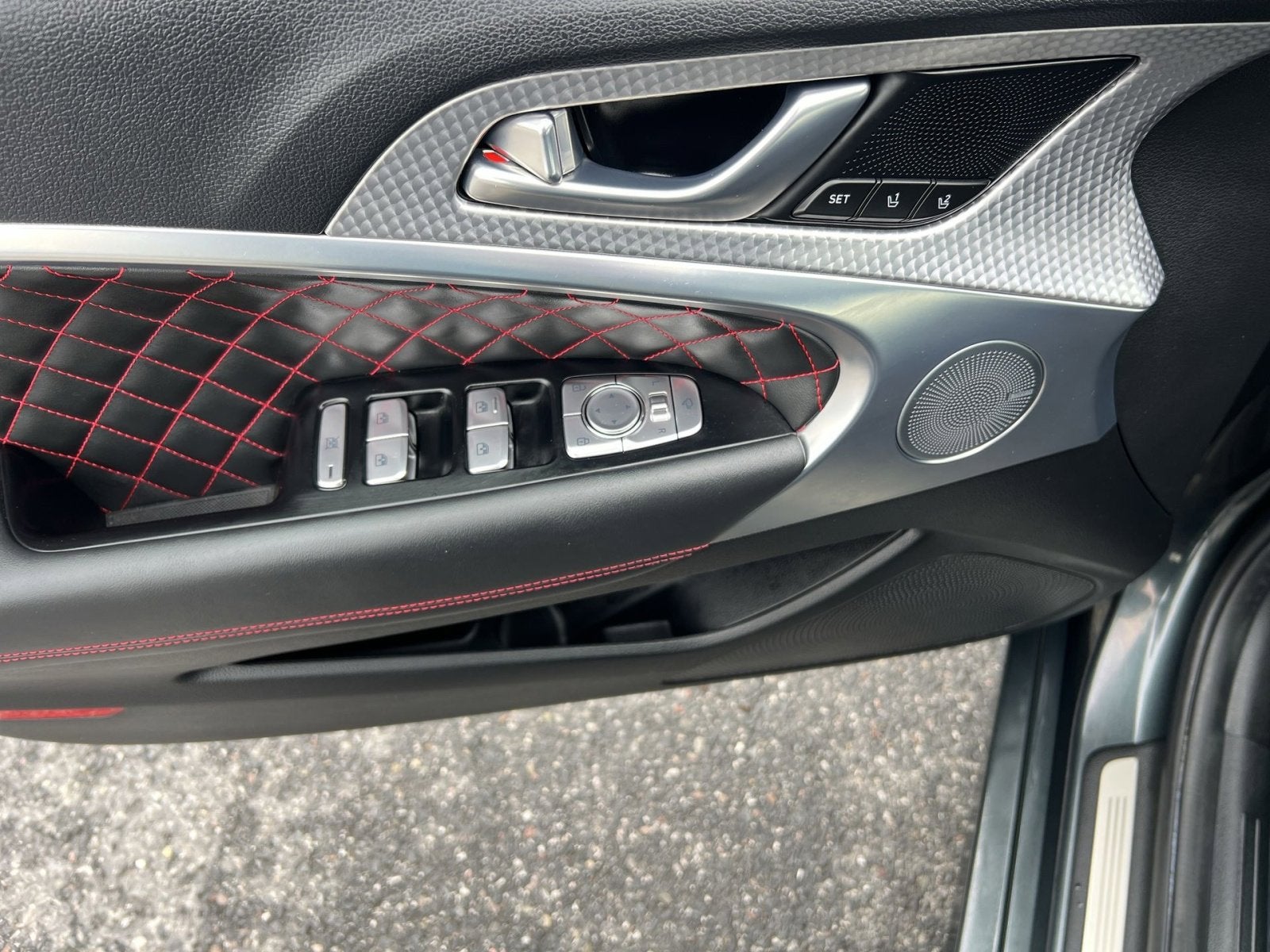 2023 Genesis G70 3.3T