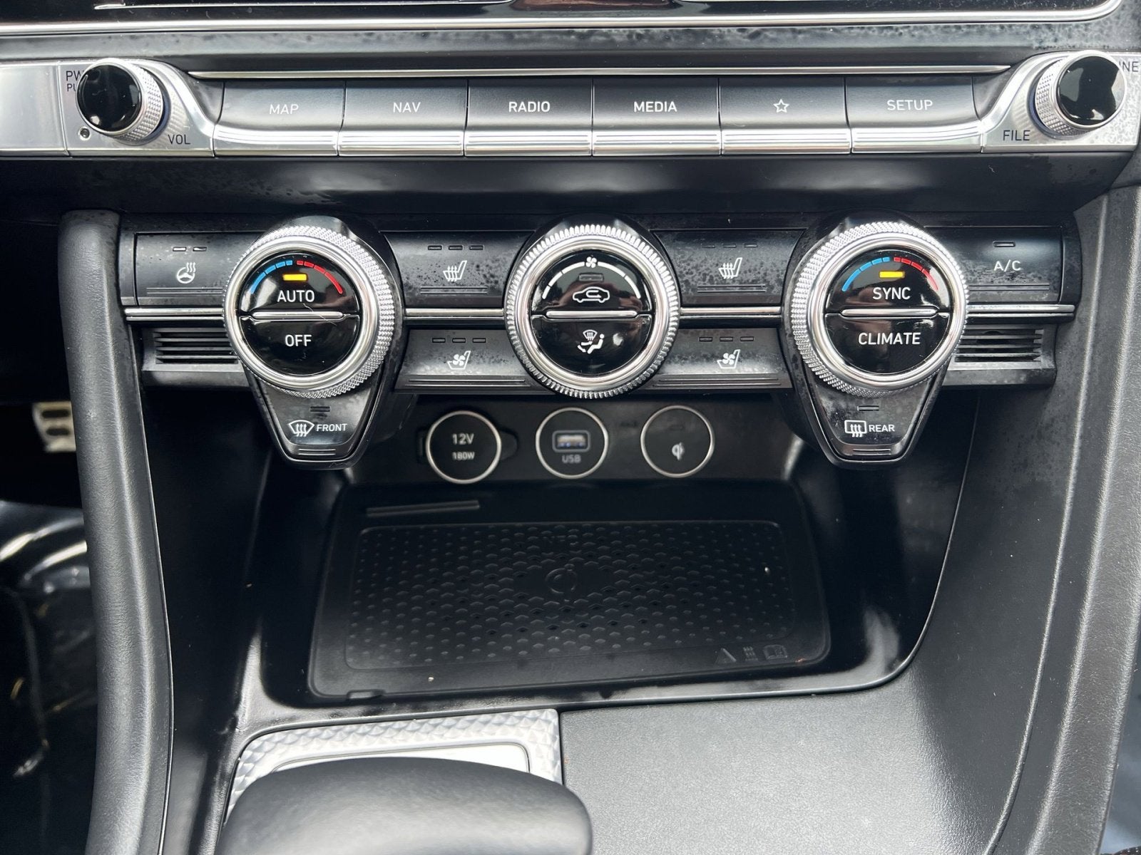 2023 Genesis G70 3.3T