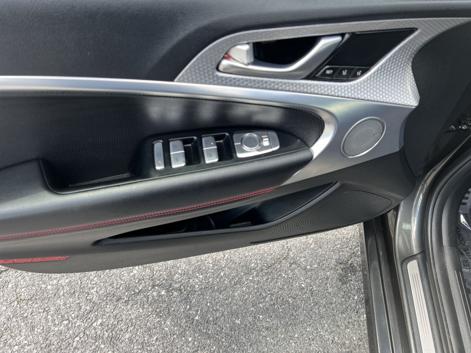 2023 Genesis G70 3.3T