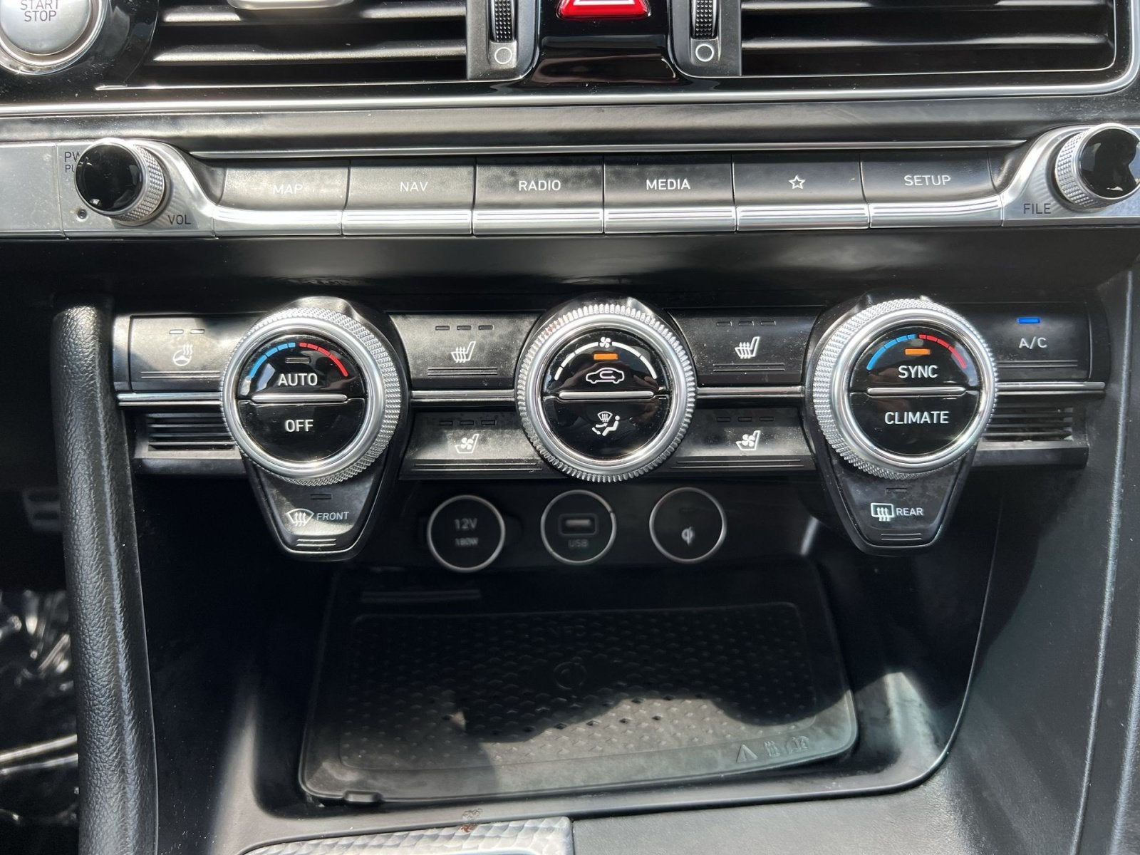 2023 Genesis G70 3.3T