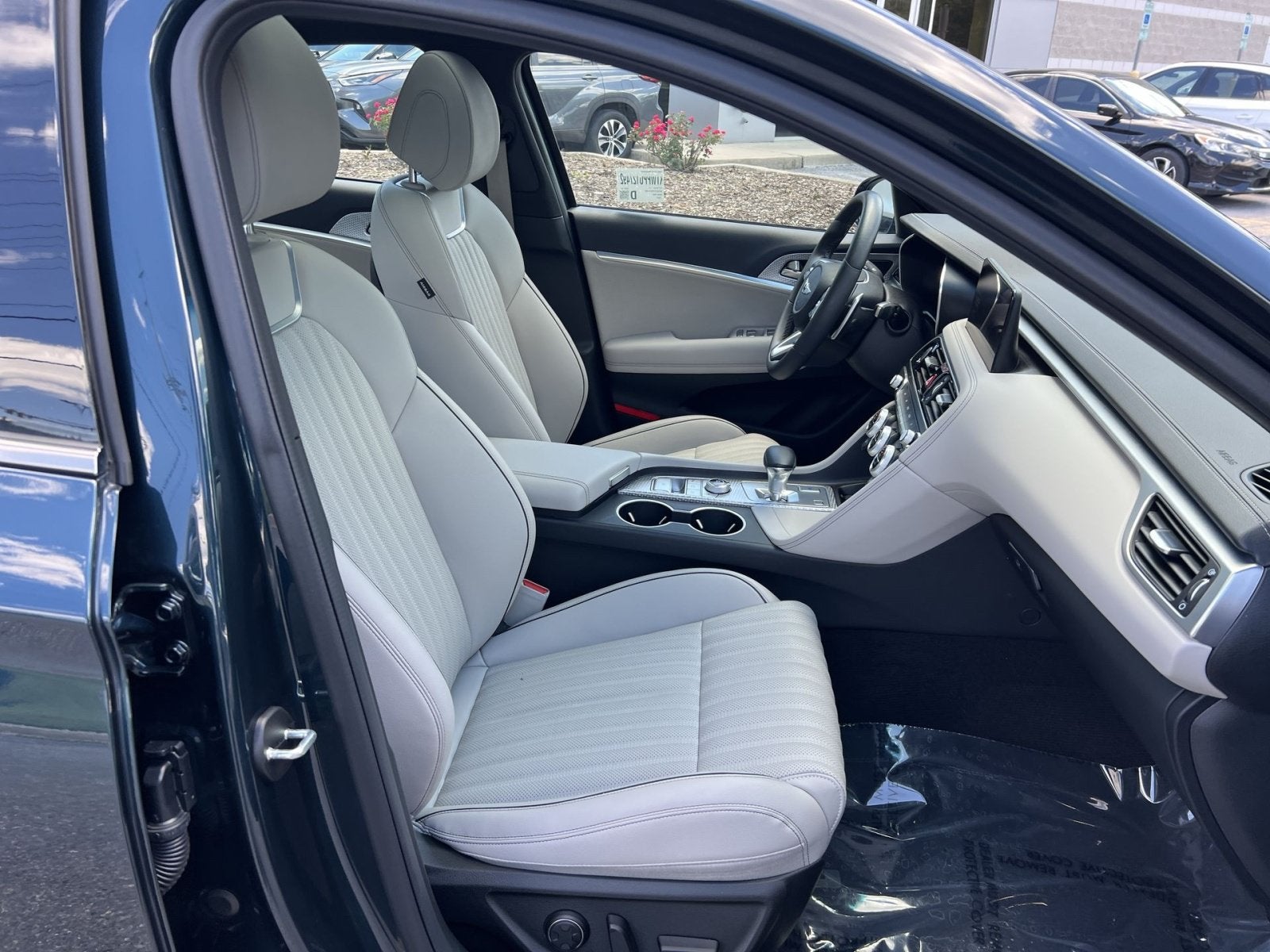 2023 Genesis G70 3.3T