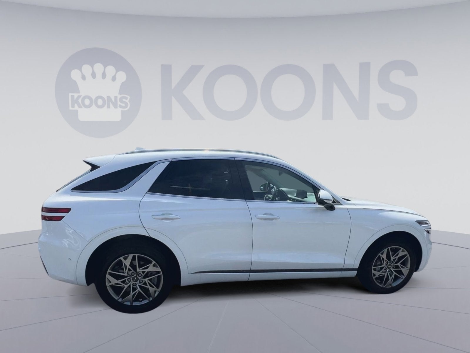 2023 Genesis GV70 2.5T