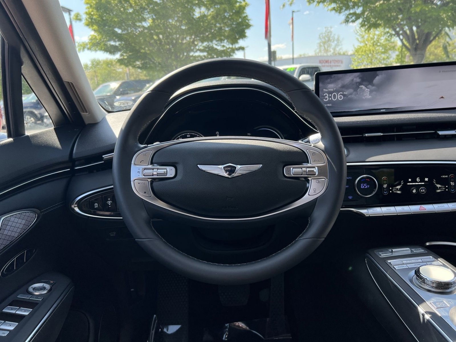 2023 Genesis GV70 2.5T