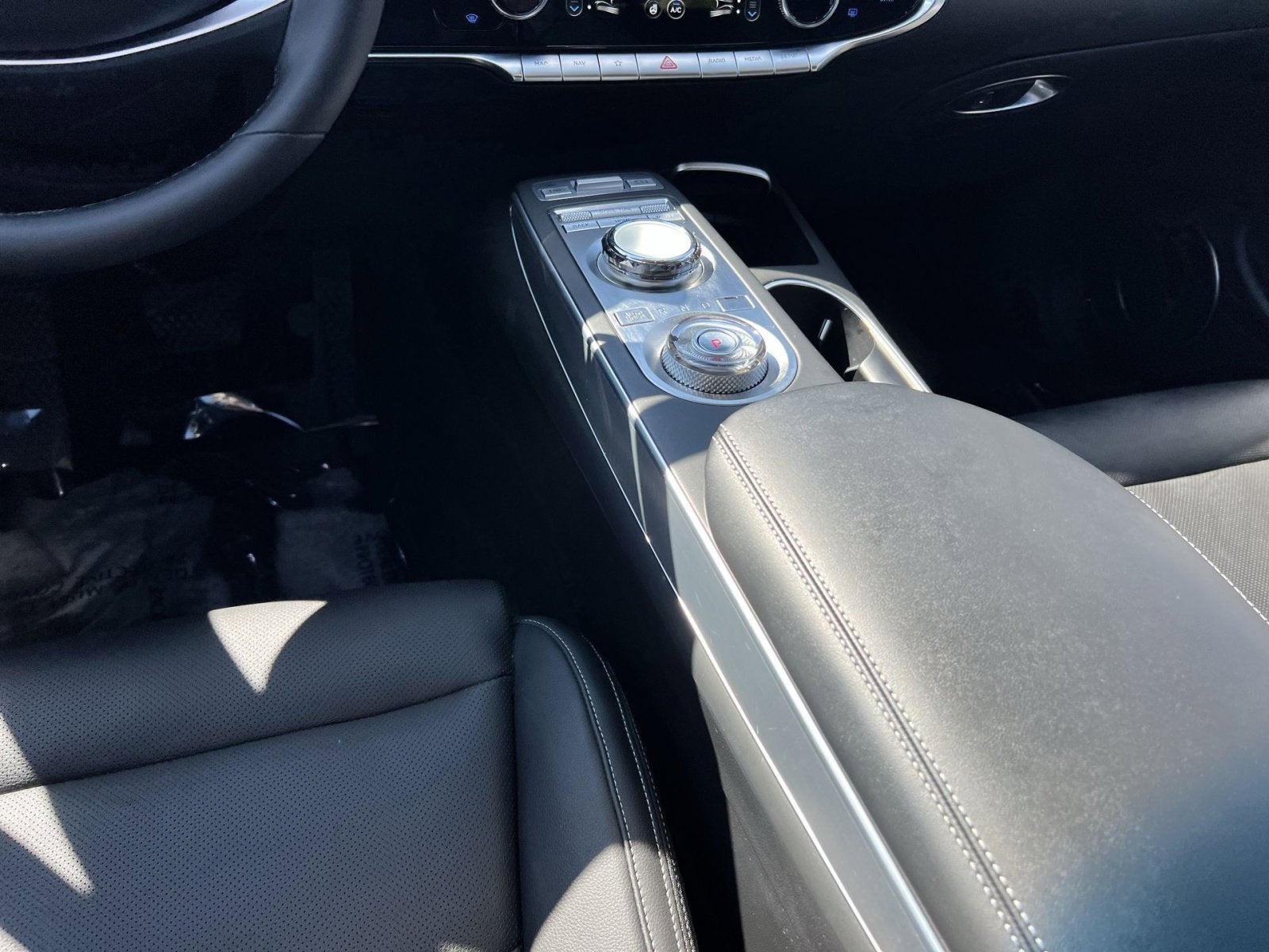 2023 Genesis GV70 2.5T