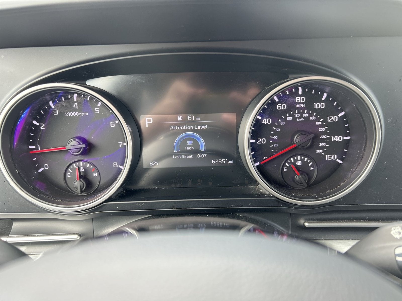 2024 Kia Carnival LX