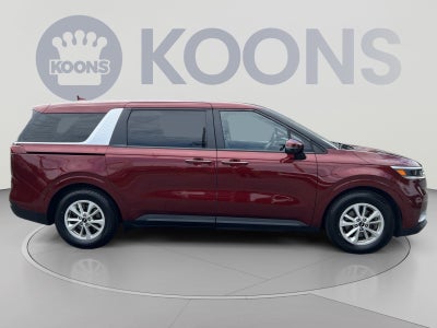 2024 Kia Carnival LX