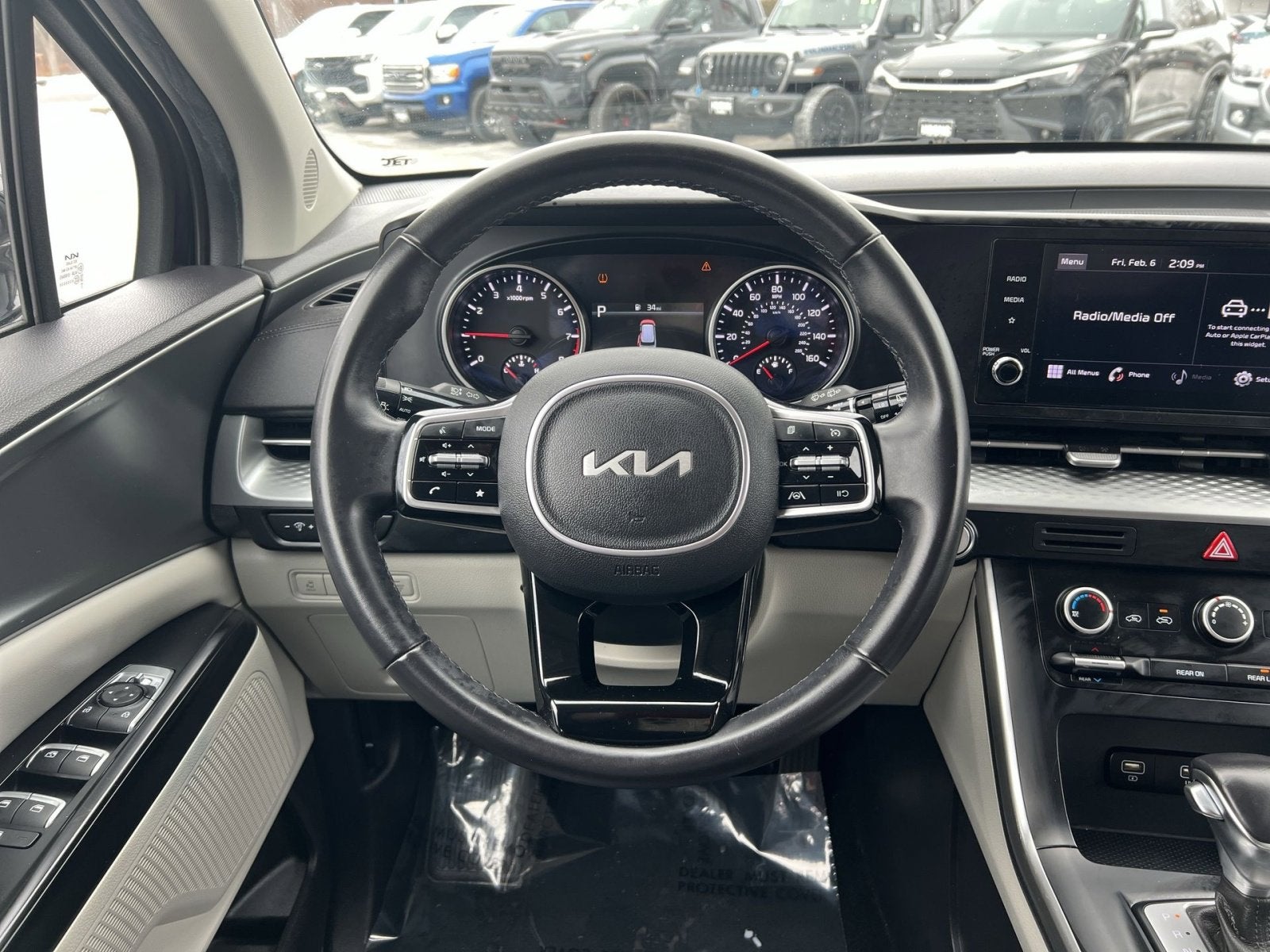 2022 Kia Carnival LXS
