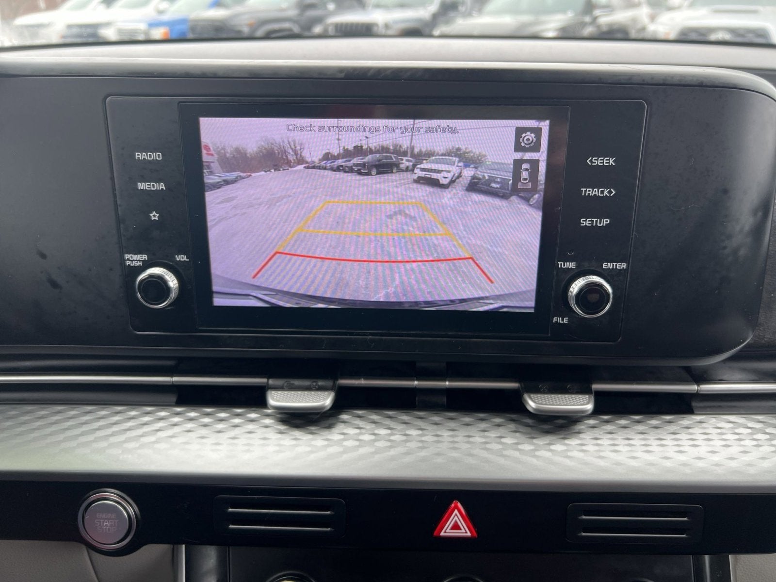 2022 Kia Carnival LXS