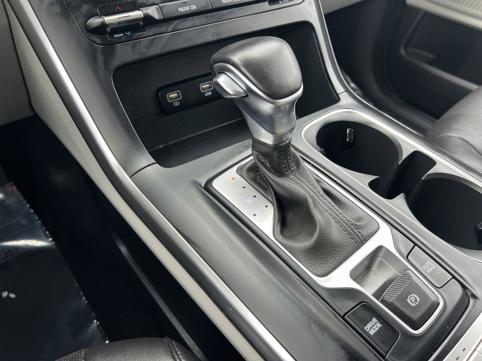 2022 Kia Carnival LXS