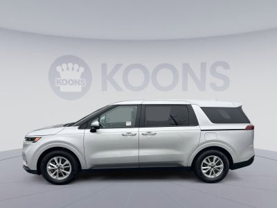 2023 Kia Carnival LX