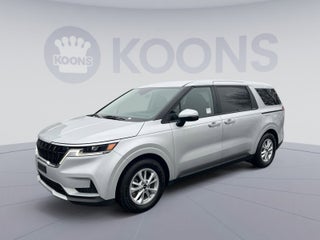 2023 Kia Carnival LX