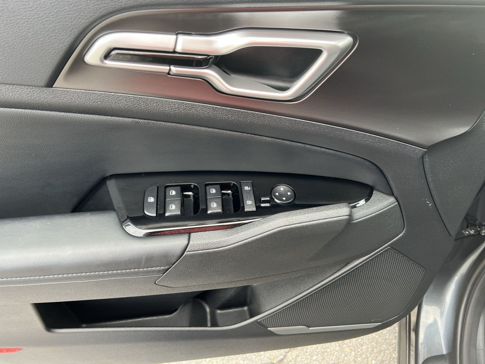 2025 Kia Sportage Hybrid EX