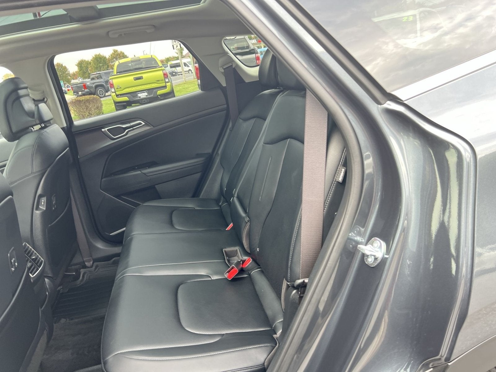 2025 Kia Sportage Hybrid EX