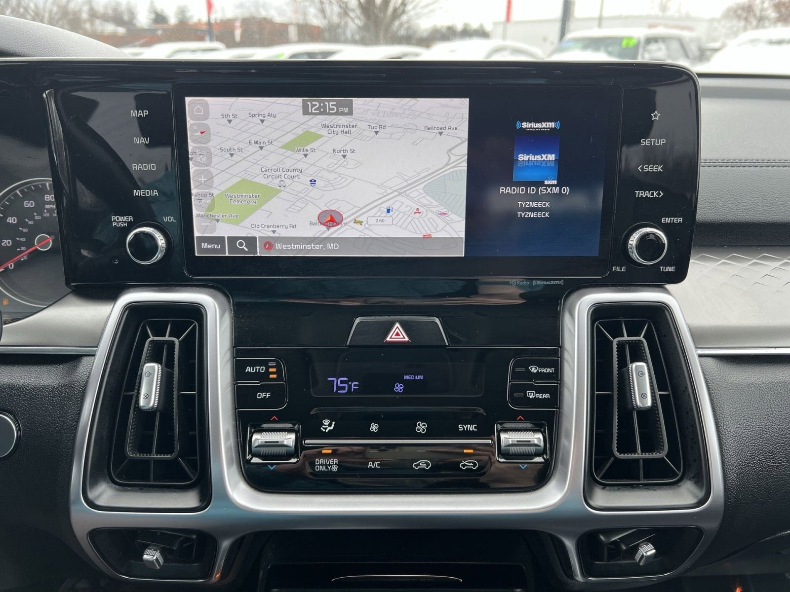 2023 Kia Sorento Hybrid EX