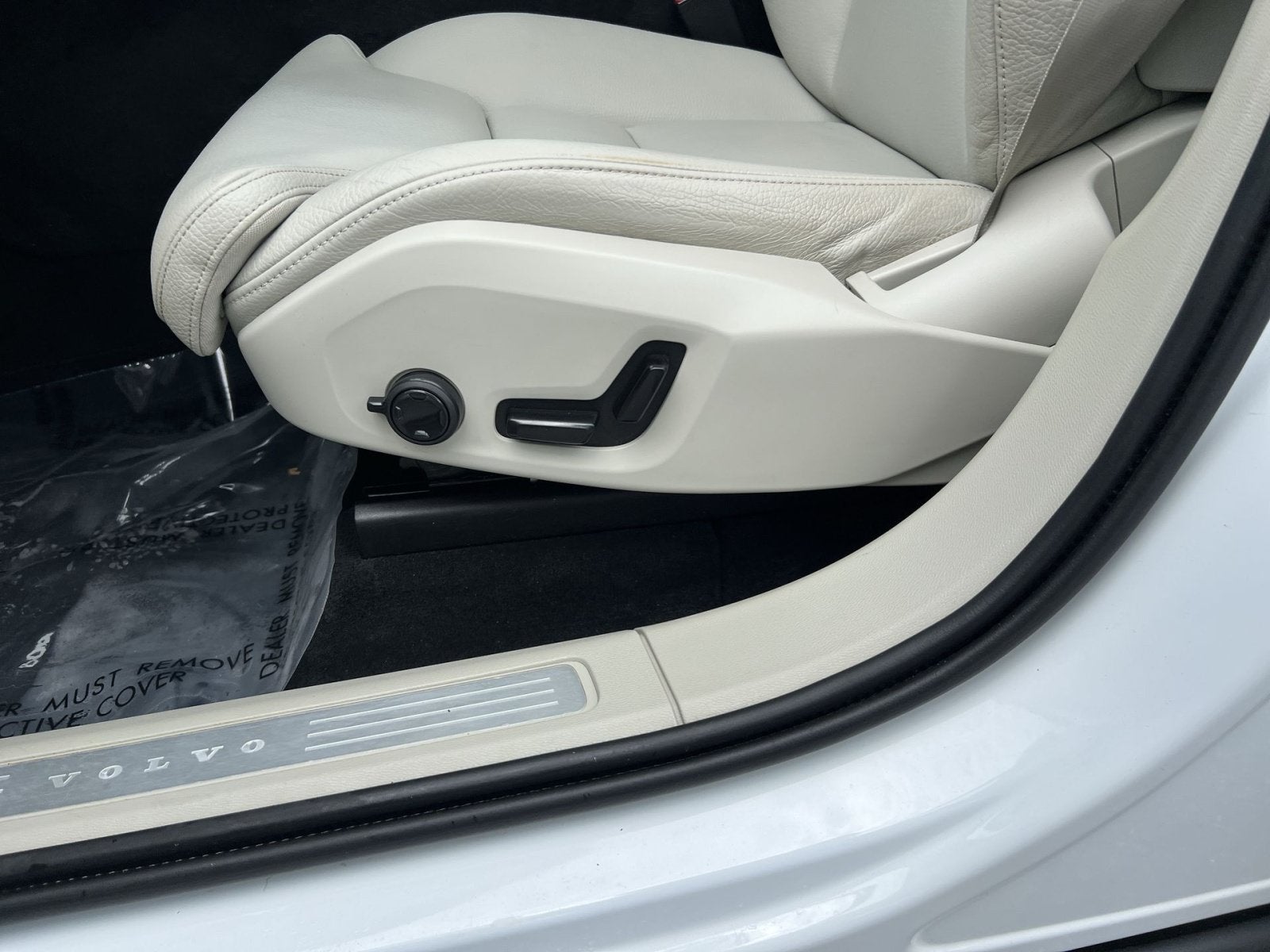 2019 Volvo XC60 T5 Inscription