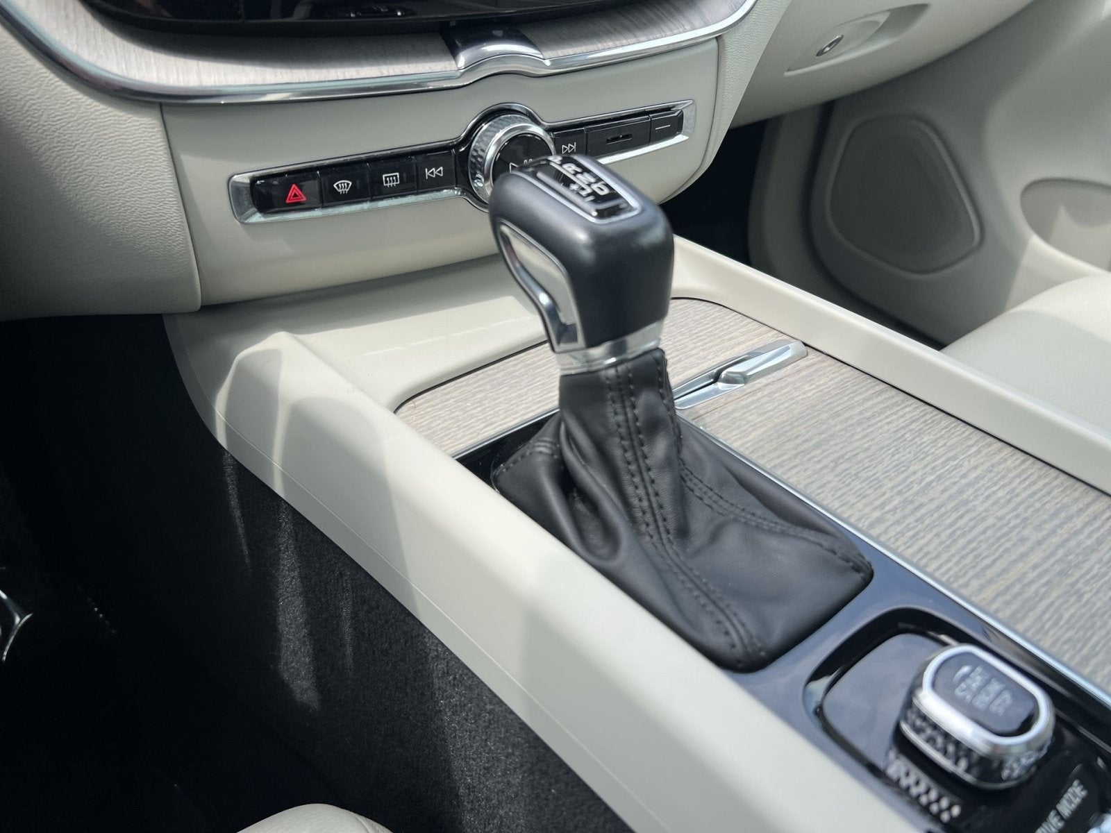 2019 Volvo XC60 T5 Inscription