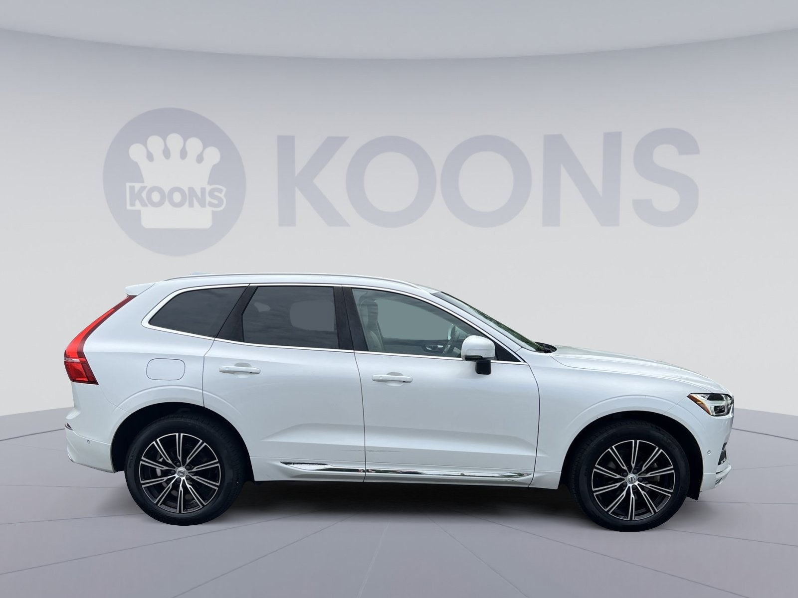 2019 Volvo XC60 T5 Inscription