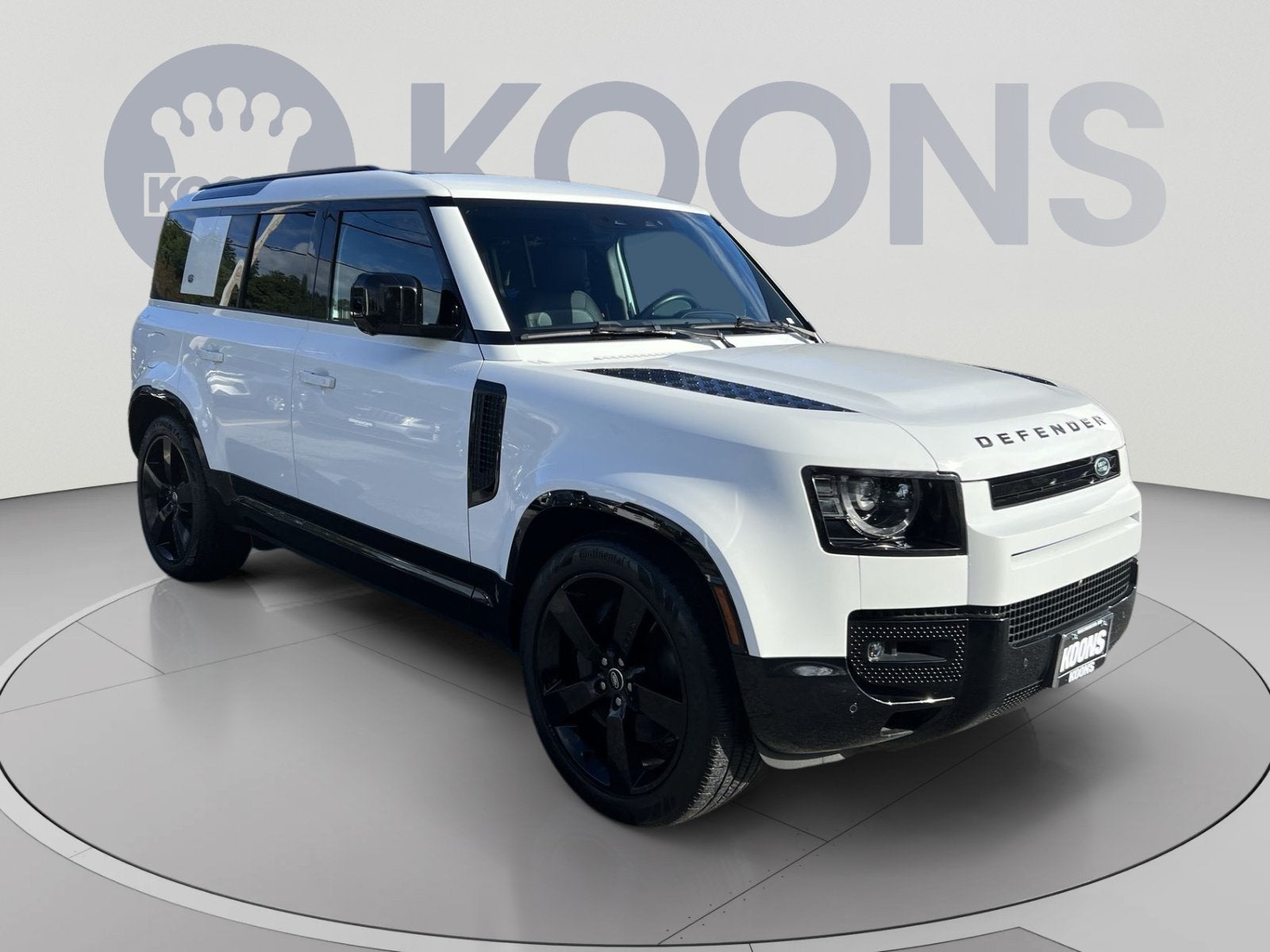 2024 Land Rover Defender 110 X-Dynamic SE