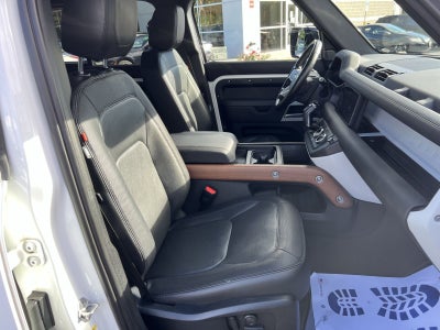2024 Land Rover Defender 110 X-Dynamic SE