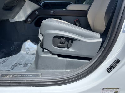 2024 Land Rover Defender 110 X-Dynamic SE