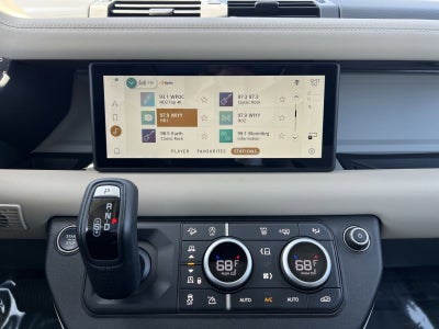 2024 Land Rover Defender 110 X-Dynamic SE