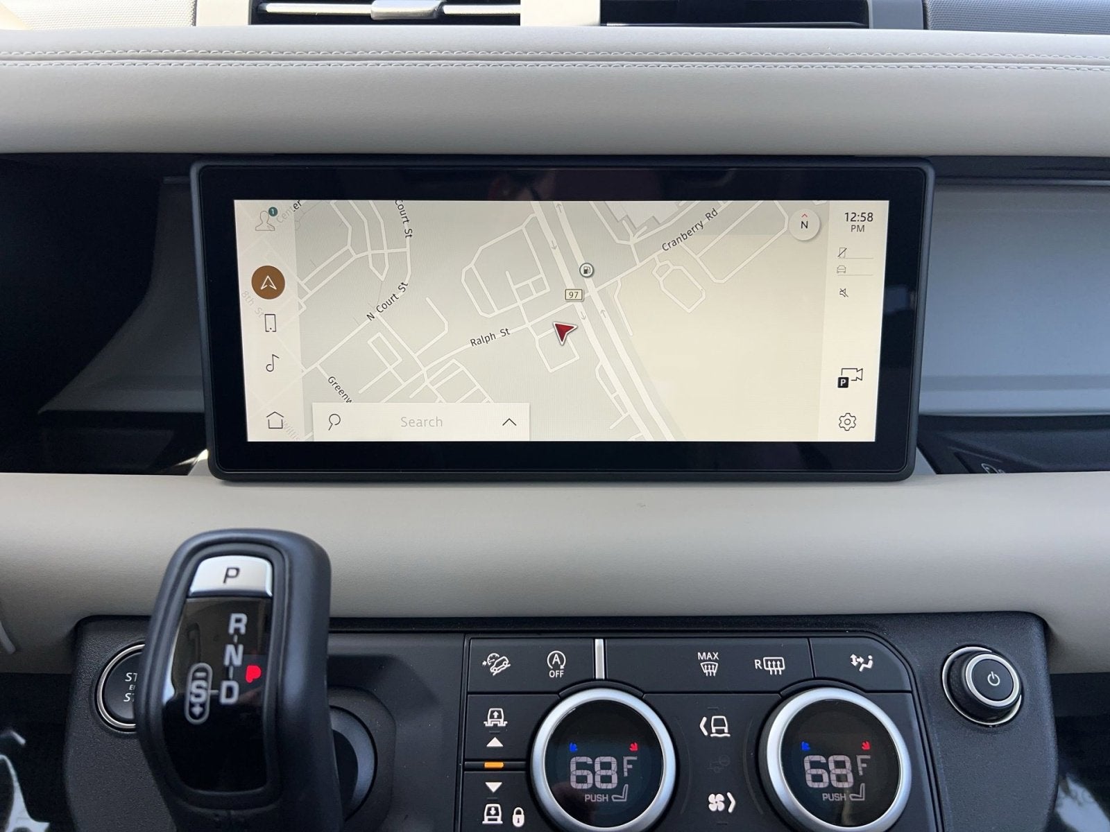 2024 Land Rover Defender 110 X-Dynamic SE