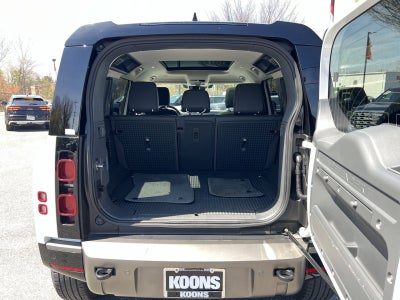 2024 Land Rover Defender 110 X-Dynamic SE