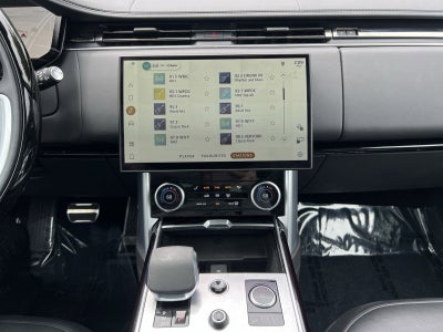 2023 Land Rover Range Rover SE