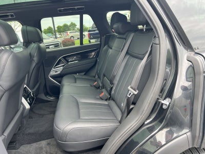 2023 Land Rover Range Rover SE