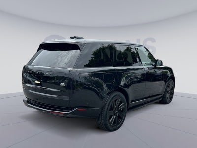 2023 Land Rover Range Rover SE