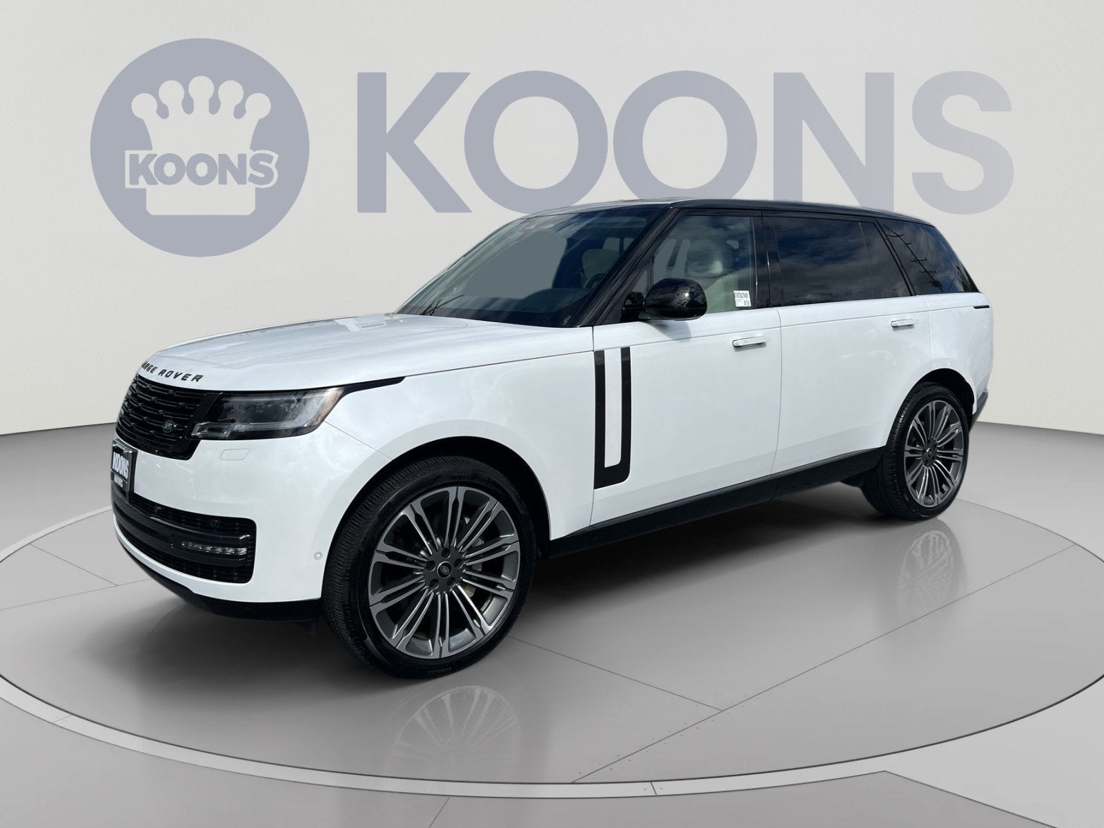 2025 Land Rover Range Rover SE