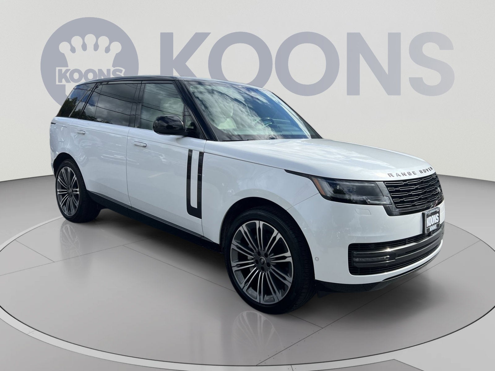 2025 Land Rover Range Rover SE
