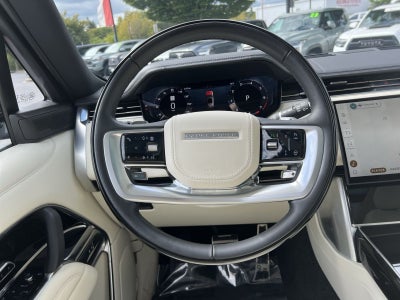 2025 Land Rover Range Rover SE