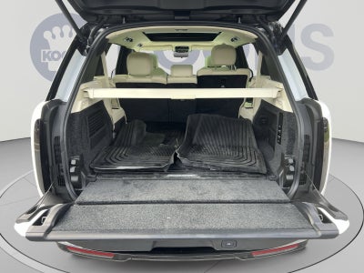 2025 Land Rover Range Rover SE
