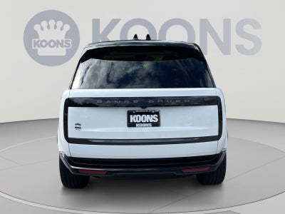 2025 Land Rover Range Rover SE