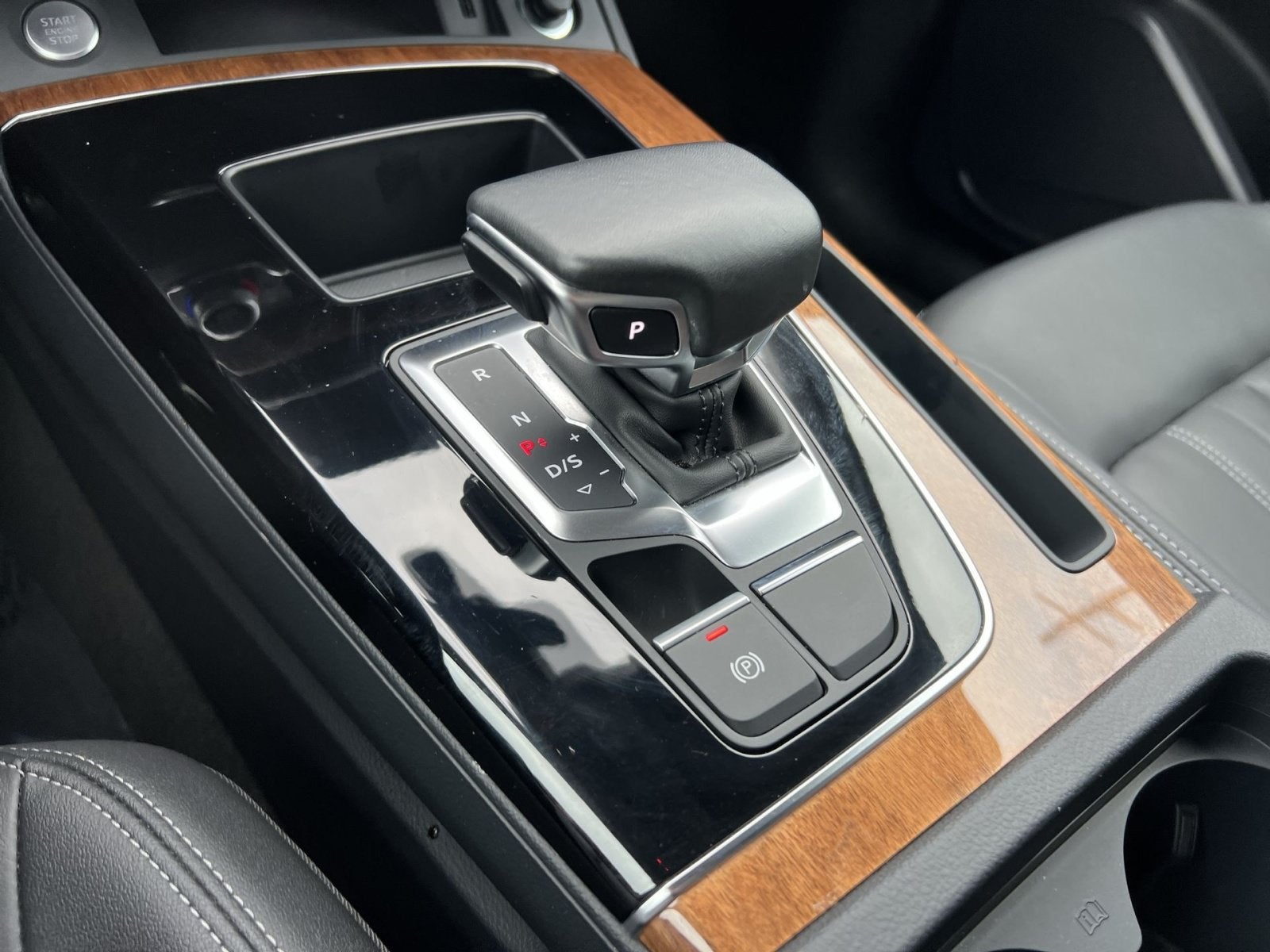 2025 Audi Q5 40 Premium