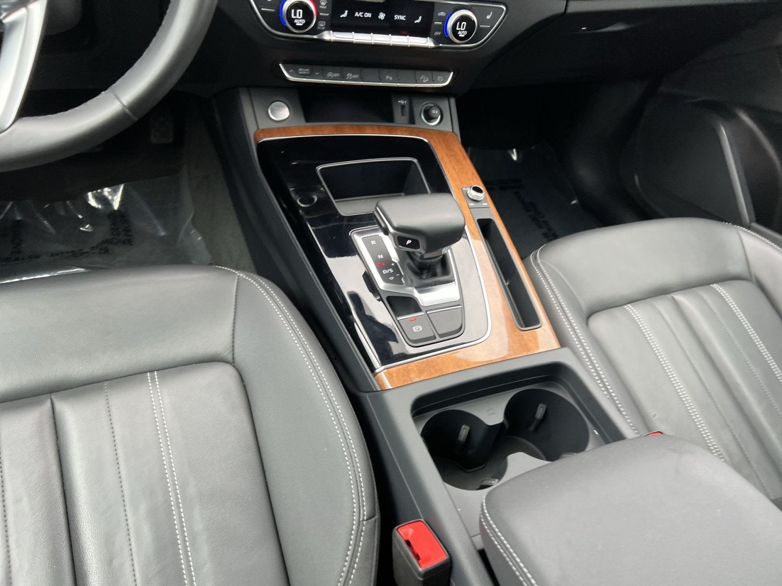 2025 Audi Q5 40 Premium