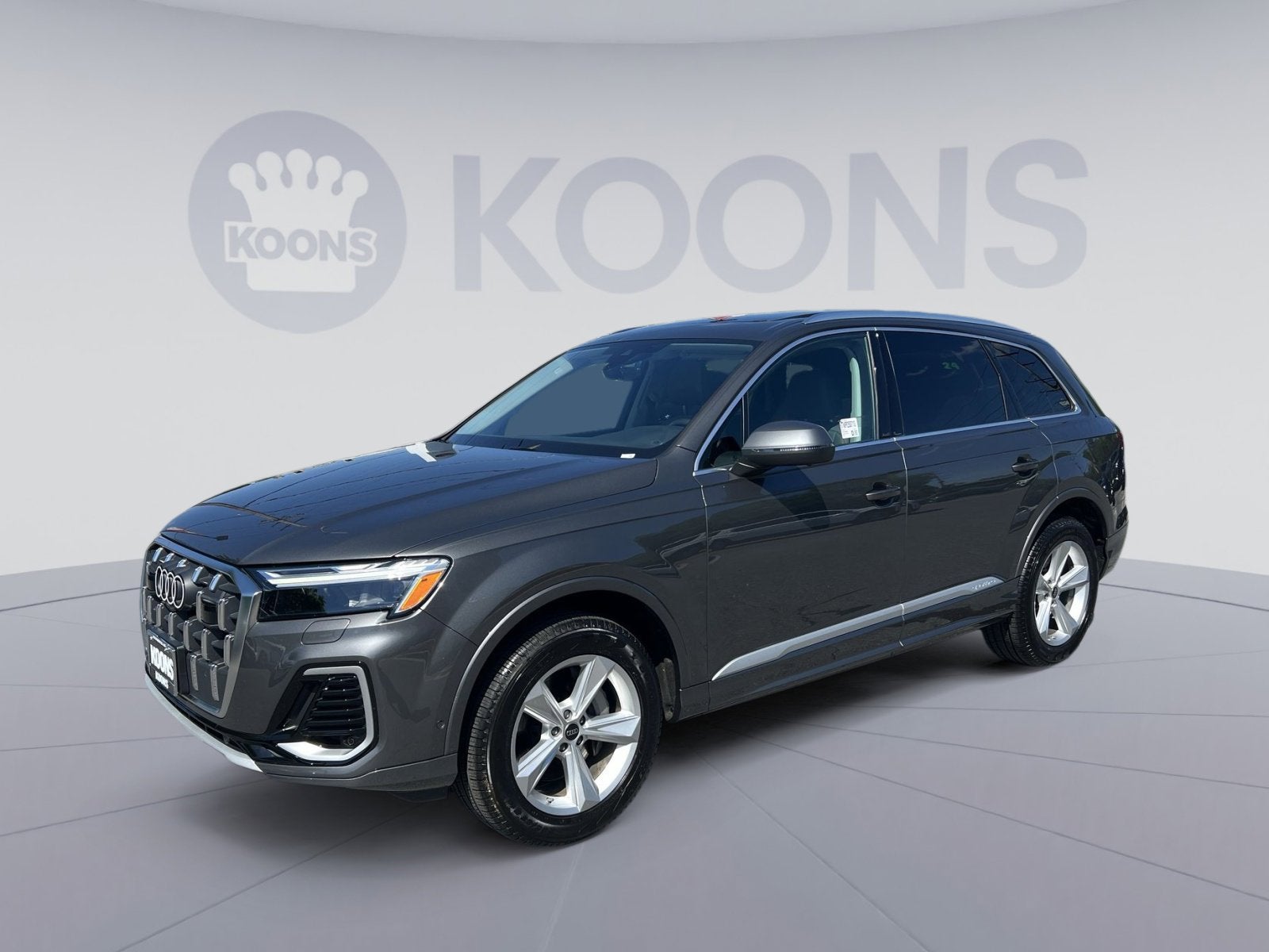 2025 Audi Q7 45 Premium