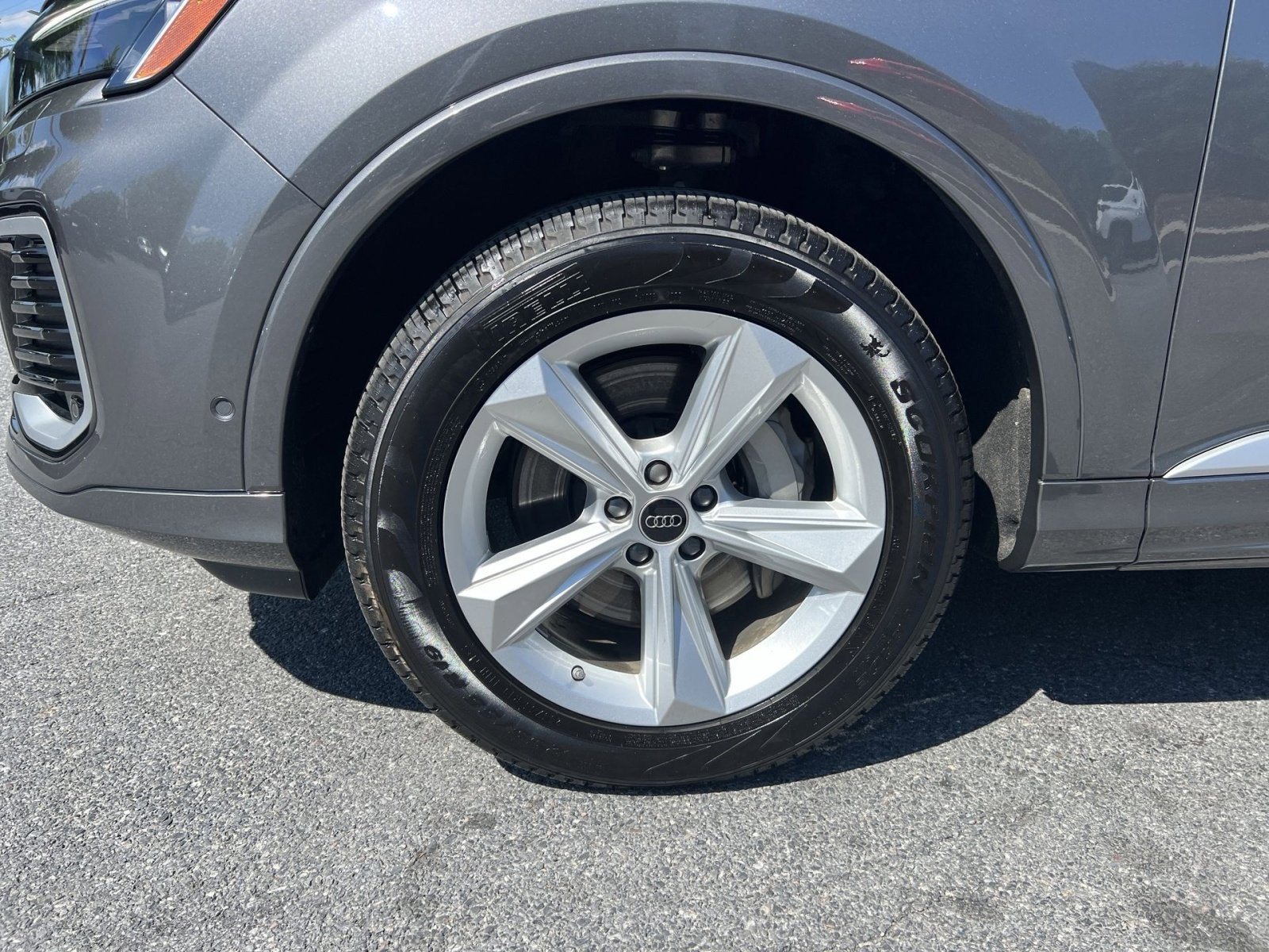 2025 Audi Q7 45 Premium