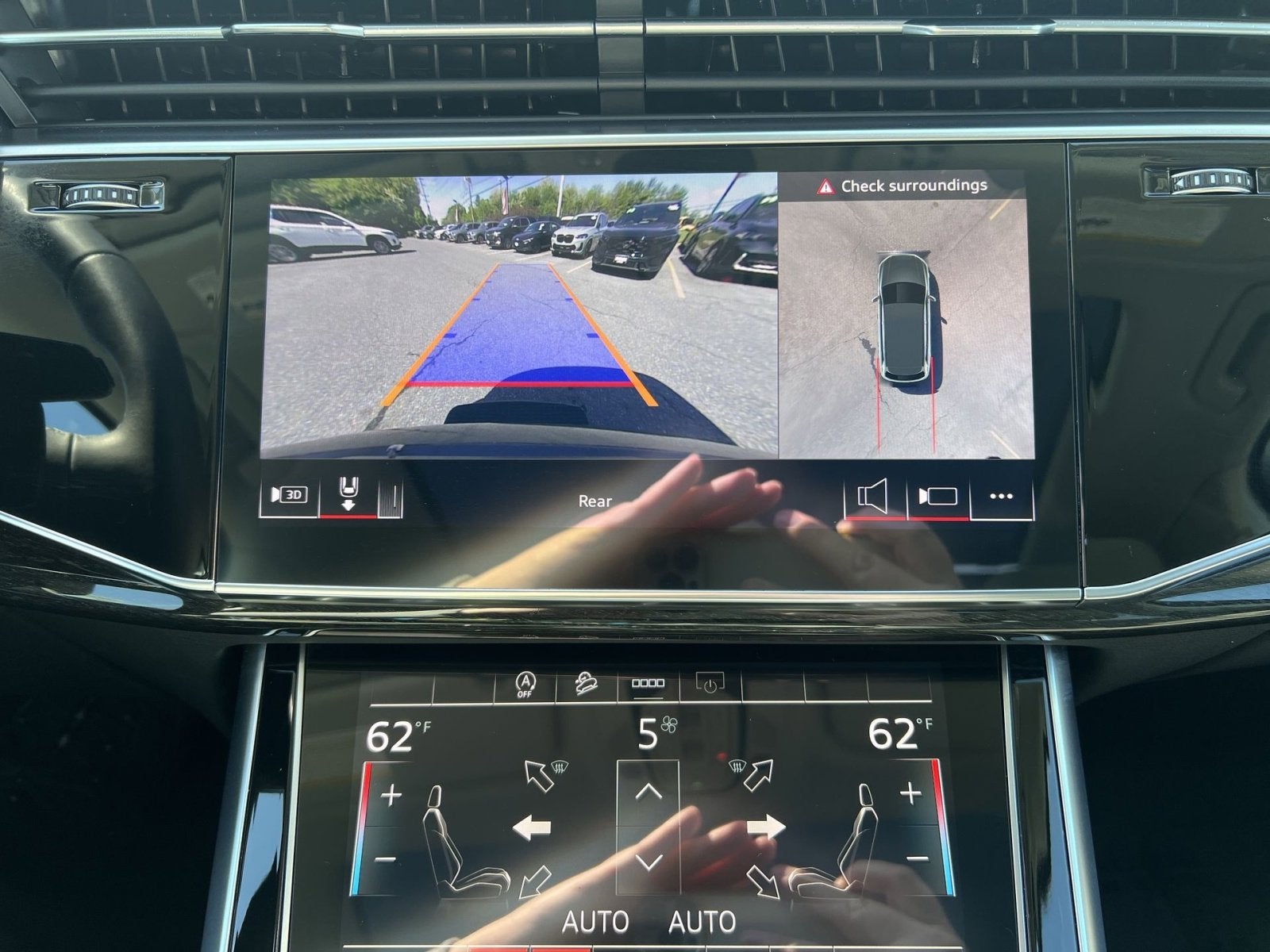 2025 Audi Q7 45 Premium