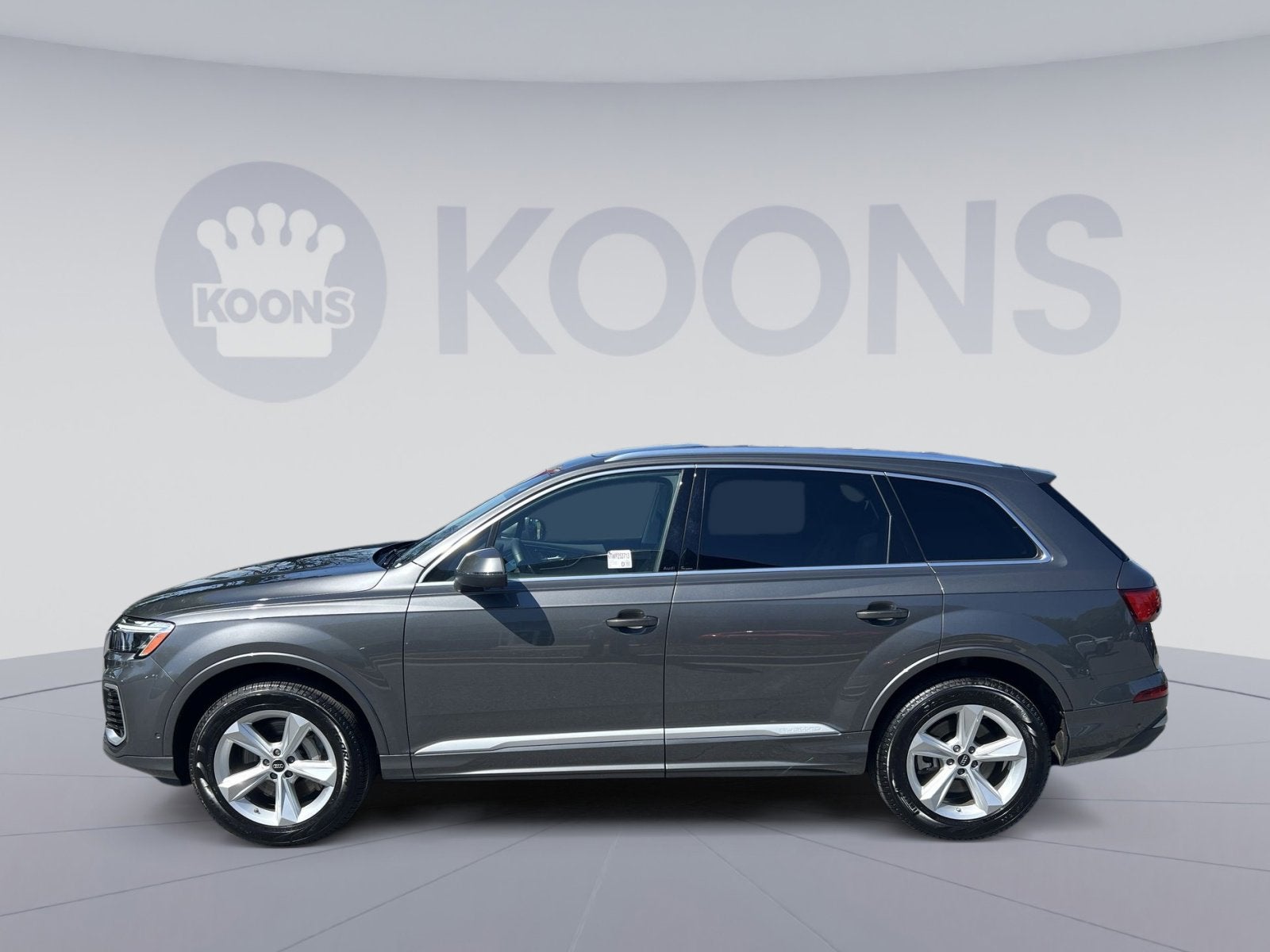 2025 Audi Q7 45 Premium