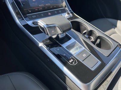2025 Audi Q7 45 Premium