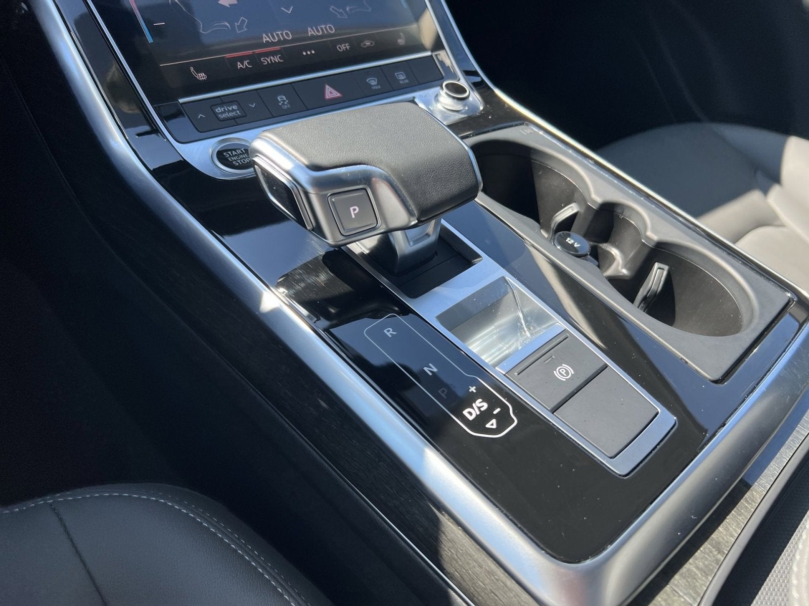 2025 Audi Q7 45 Premium