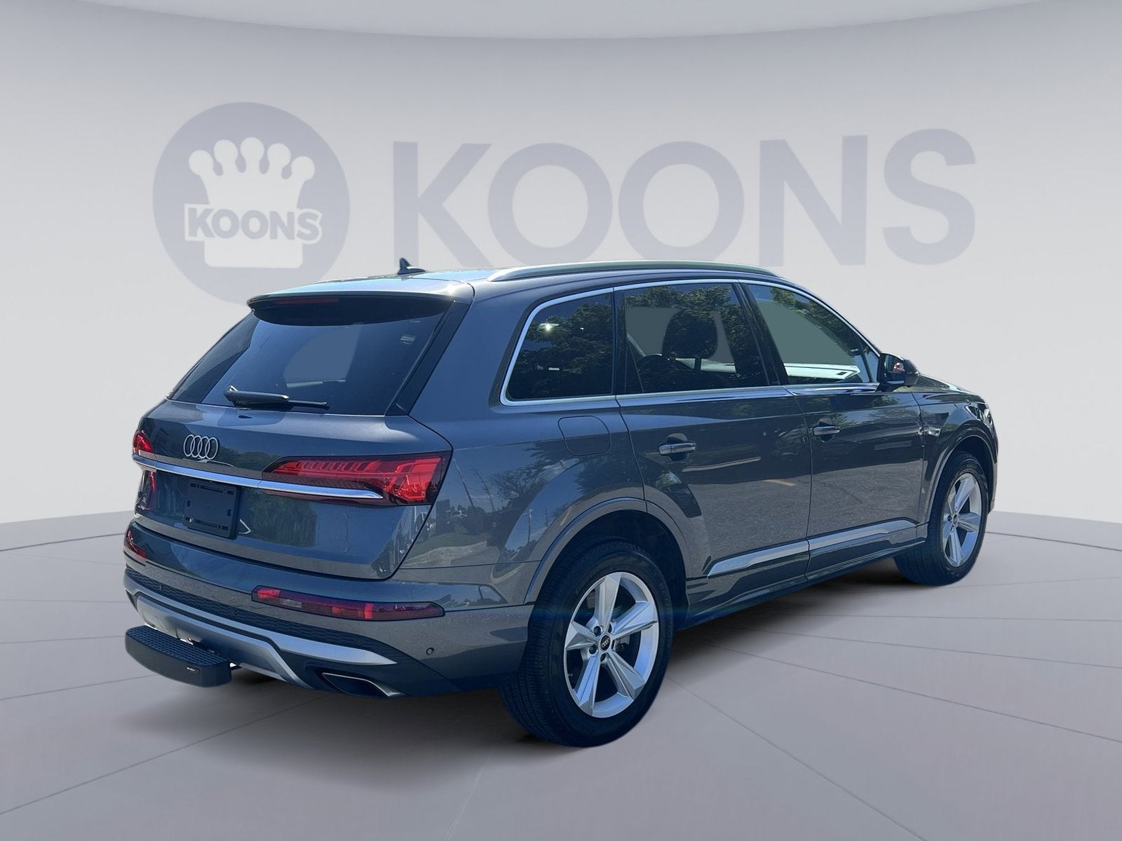 2025 Audi Q7 45 Premium