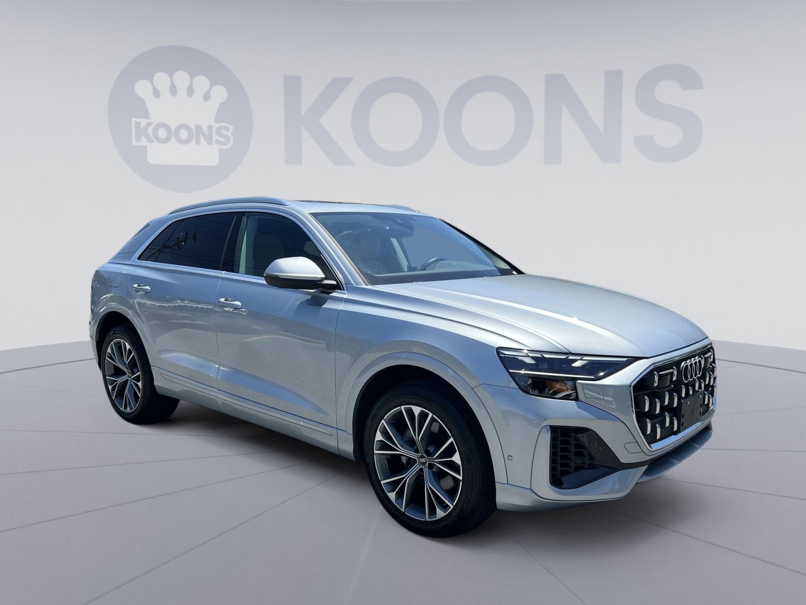 2025 Audi Q8 55 Premium