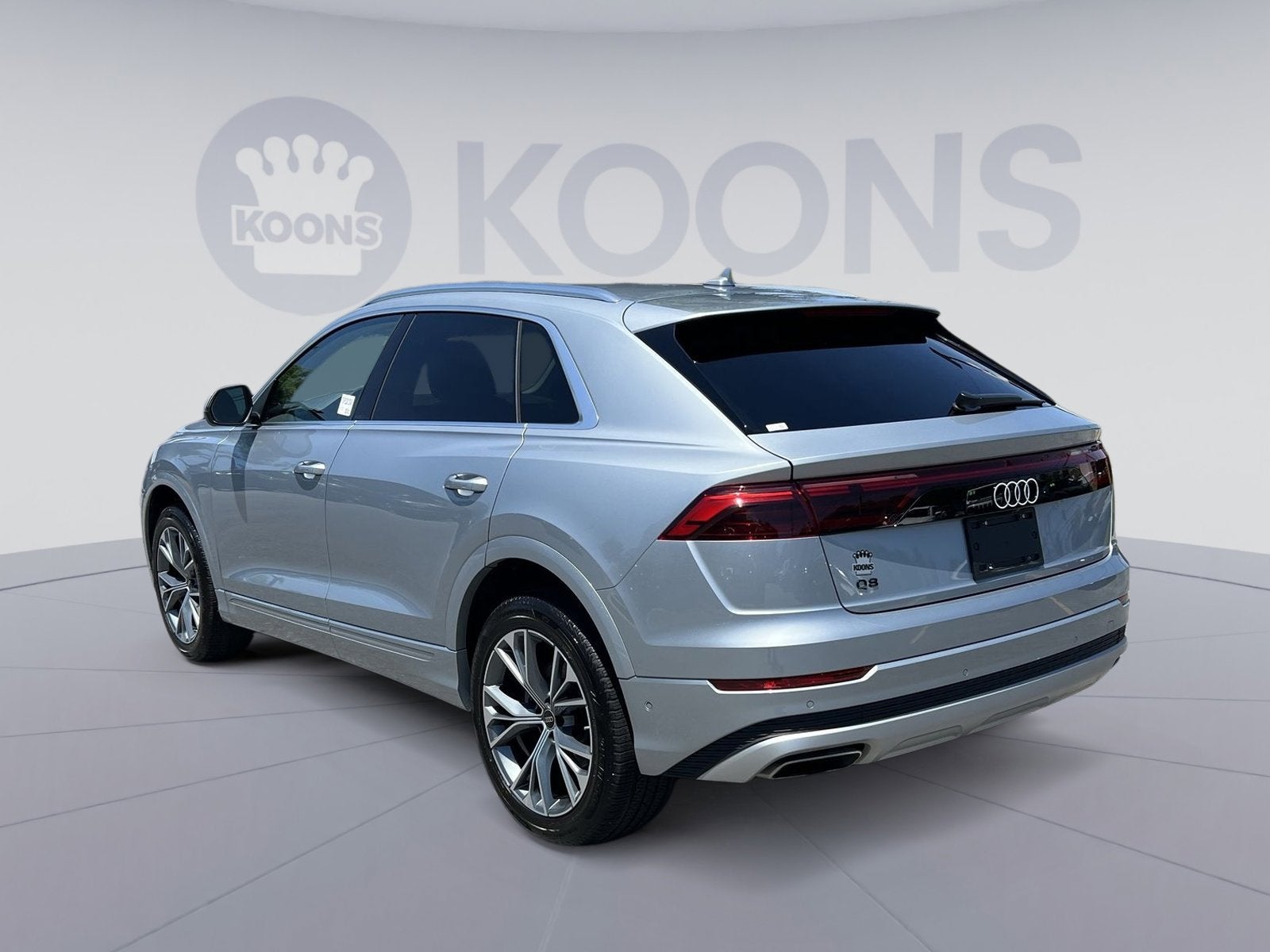 2025 Audi Q8 55 Premium