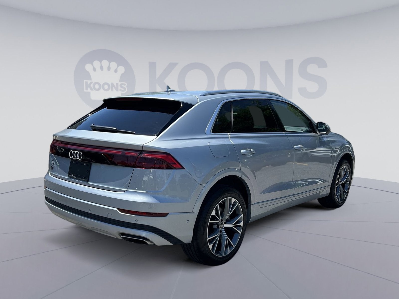 2025 Audi Q8 55 Premium