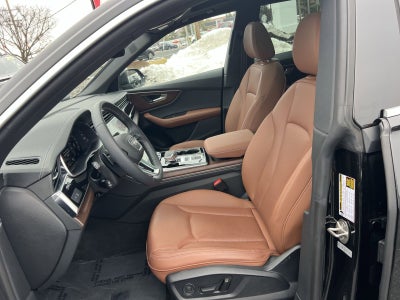 2025 Audi Q8 55 Premium Plus