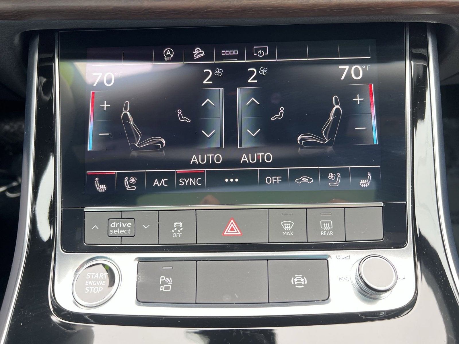 2025 Audi Q8 55 Premium Plus