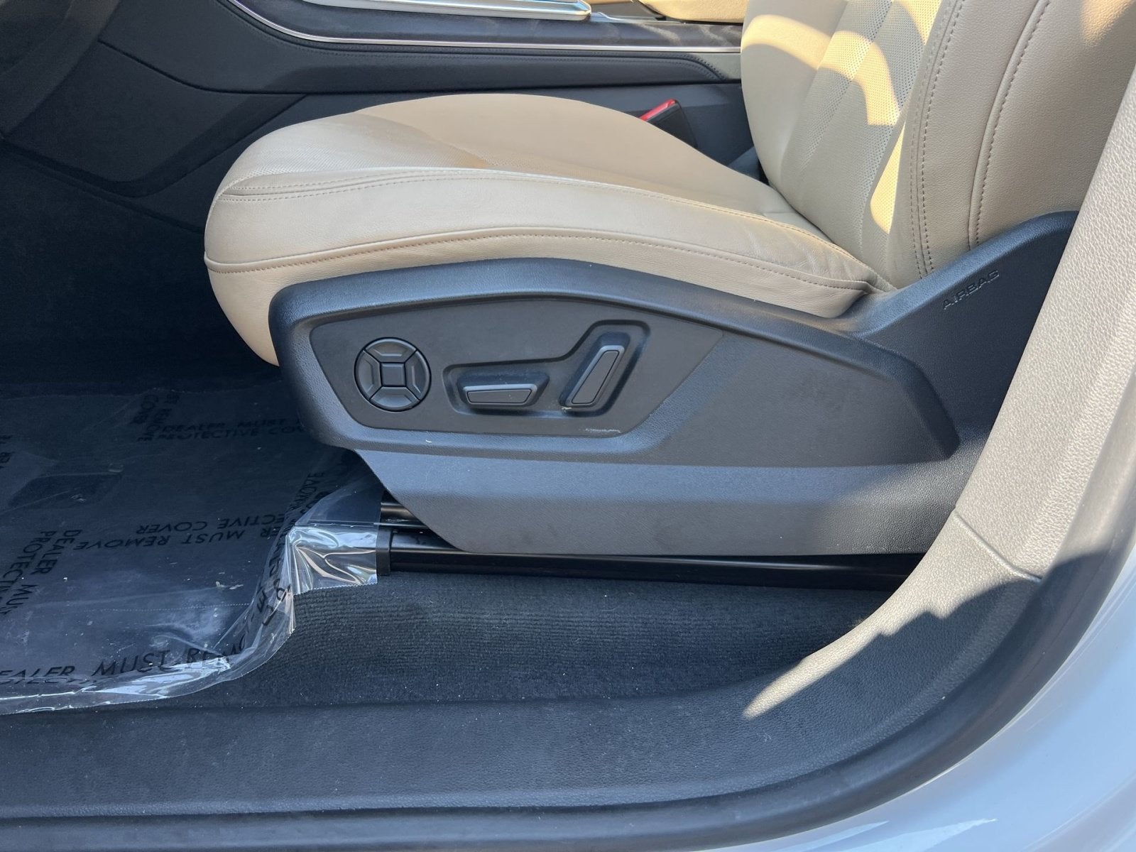 2023 Audi Q8 55 Premium Plus